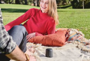 Sony SRS-XB12 Portable Bluetooth Speaker