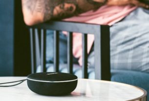 1More Portable Bluetooth Speaker