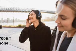 JBL Club 700BT Headphones