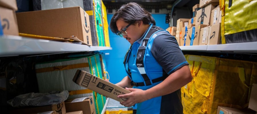 Amazon AI Glasses to Boost Efficiency of Delivery Drivers