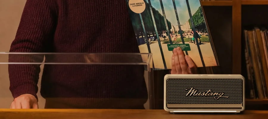 GoBoult Mustang GT20 Portable Speaker