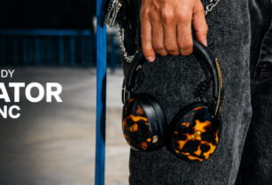 Skullcandy Aviator 900 ANC Over-Ear Headphones